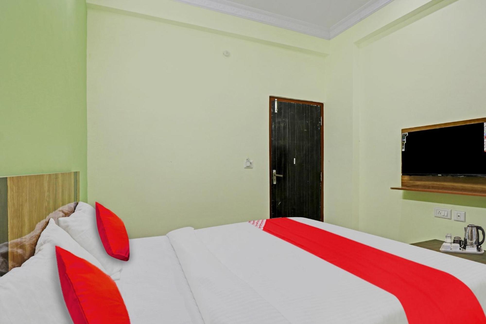 Super Hotel O Skyspace Near Yeshwantupur Railway Station Бенґалуру Екстер'єр фото